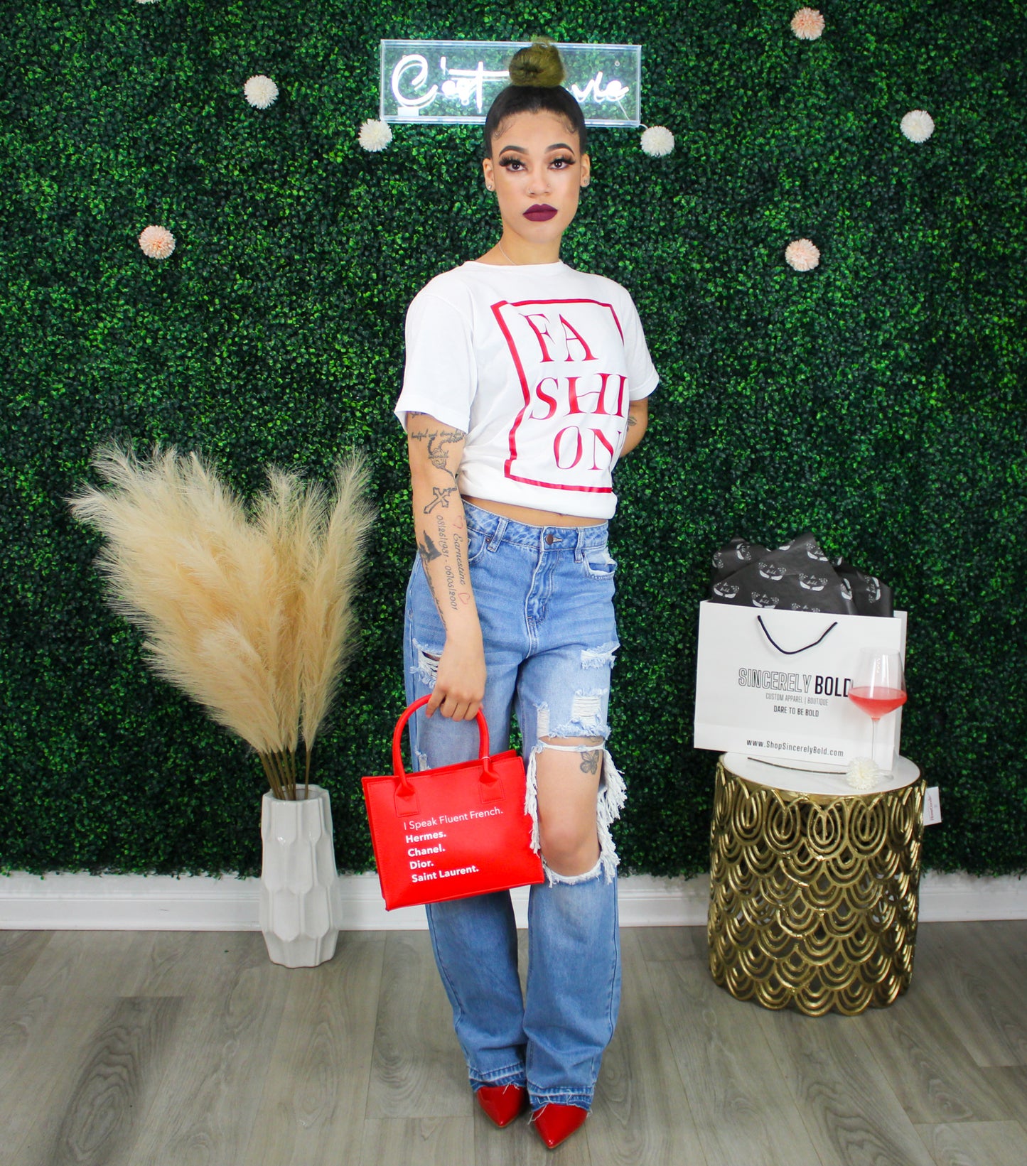 Fashion Queen Tee- Red