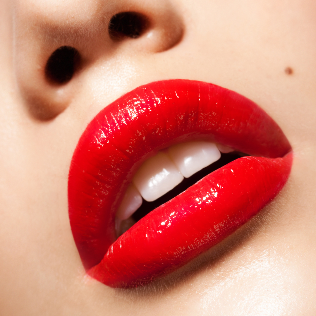 Luscious Red Bombshell- Sweet Kisses